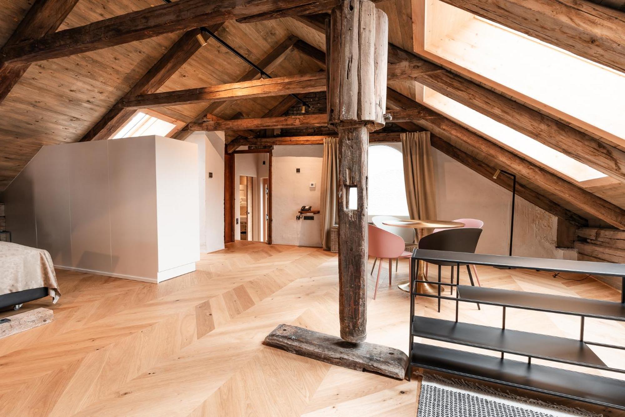 H5 Grauer Baer Studios & More Innsbruck Extérieur photo